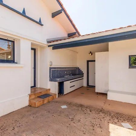 Corsaires By Interhome *