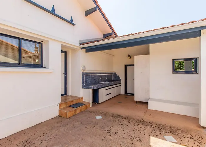 Corsaires By Interhome *